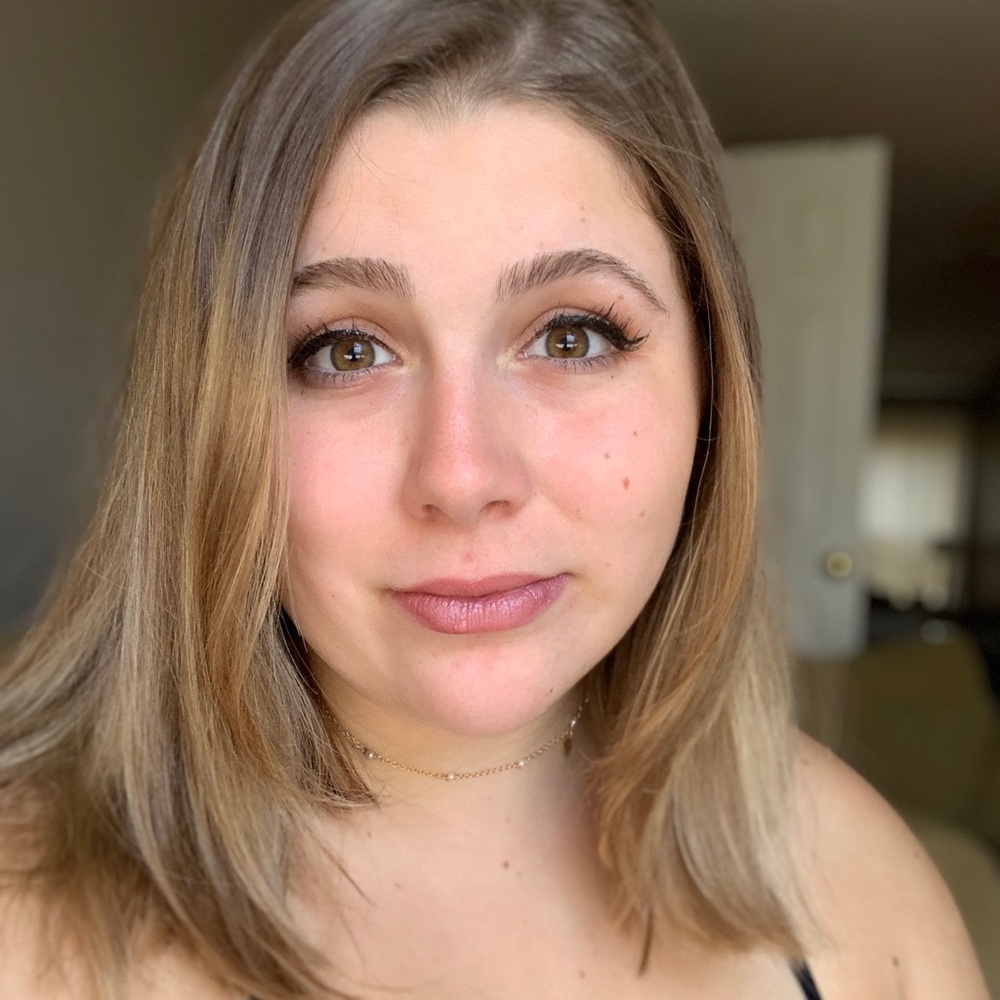 Meet your Posher, Emma